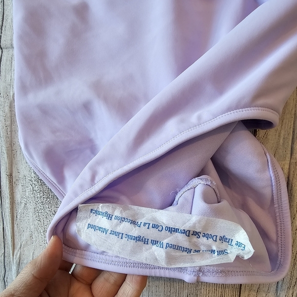 Wild Fable Swimsuit Women's Size M Lilac Purple Underwire Cheeky One Piece NWT - Picture 4 of 8